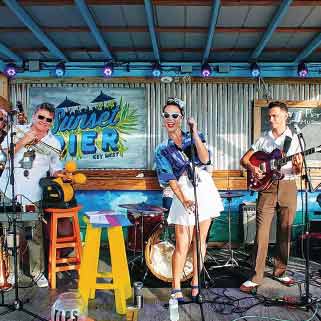 OKR Coconut Victrola